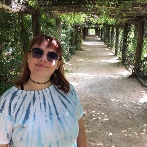 Blue and white tie dye tie up cropped t shirt